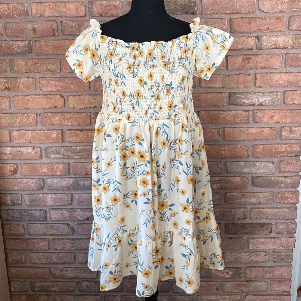 Floral Mini Dress EUC